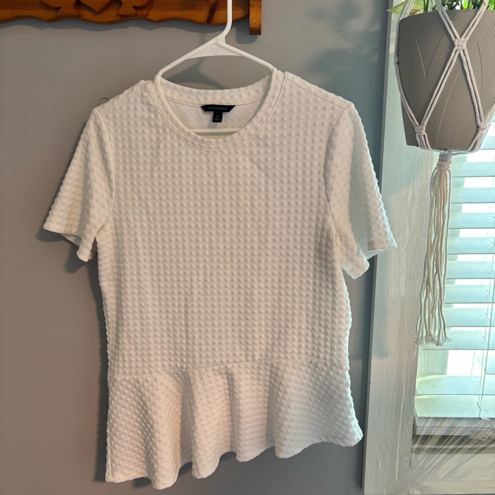 Banana Republic White Knit Peplum Short Sleeve Top Size M